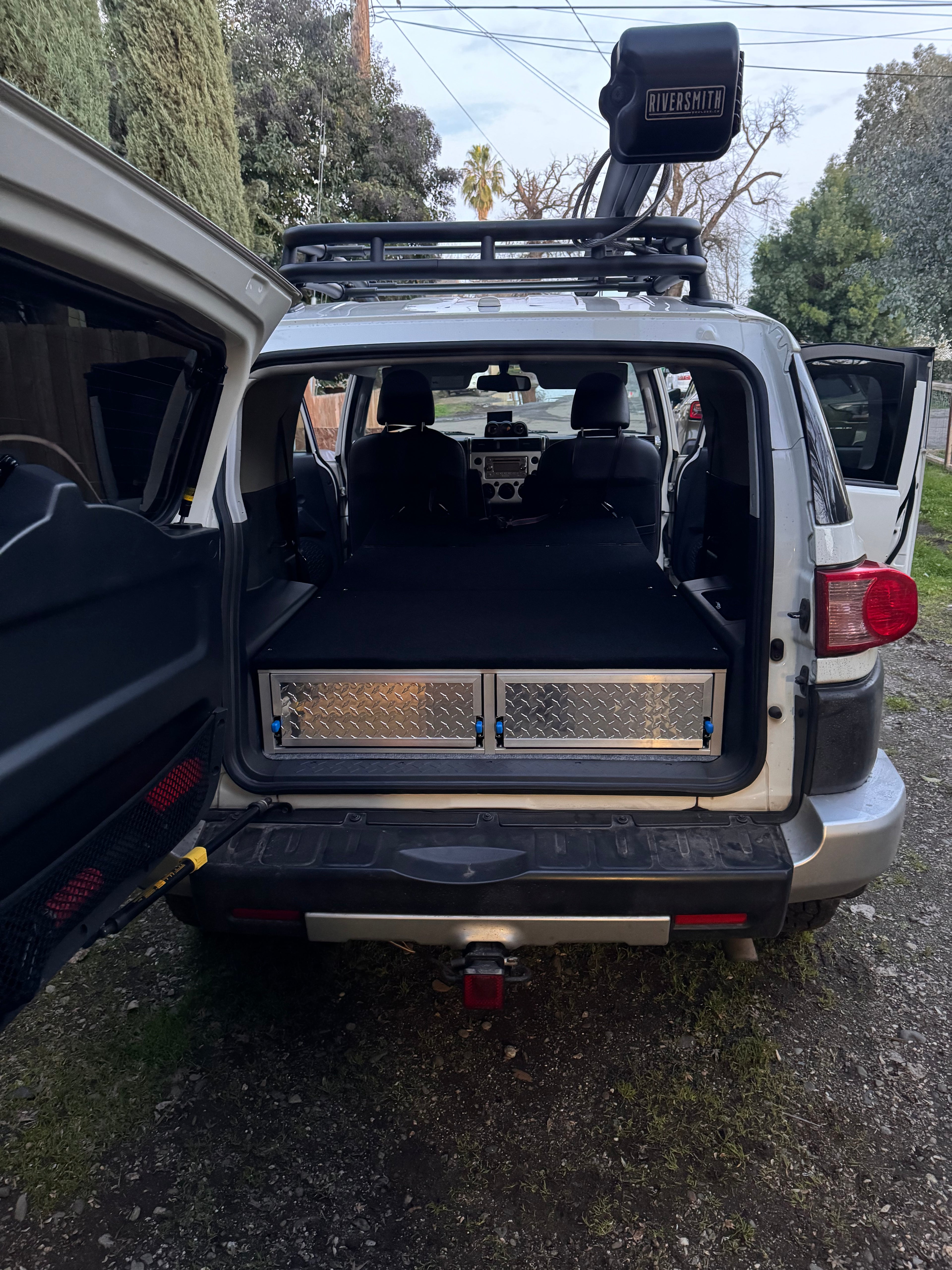 Toyota FJ Cruiser Sleeping Platform & Camper Kit